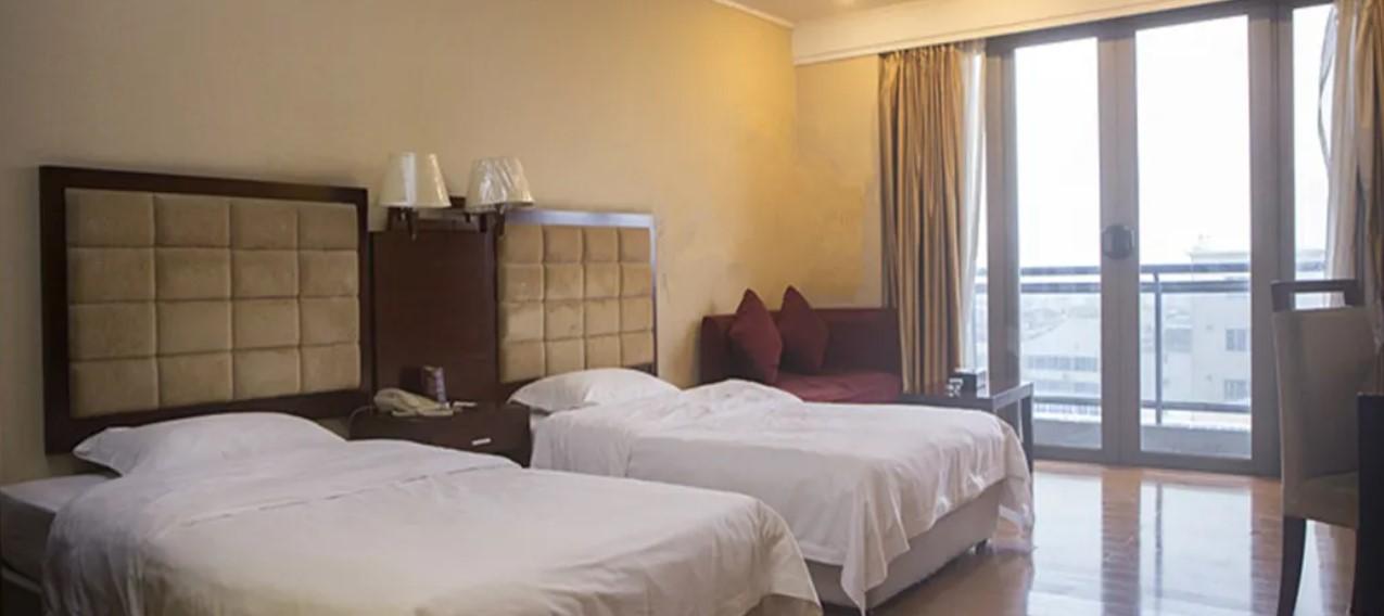 Yinfeng Hotel Guangzhou North Station Branch, Huacheng Road Subway Station Branch Exterior foto